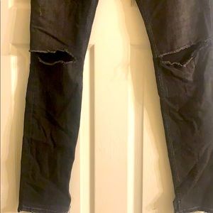 Black (skinny jeans)